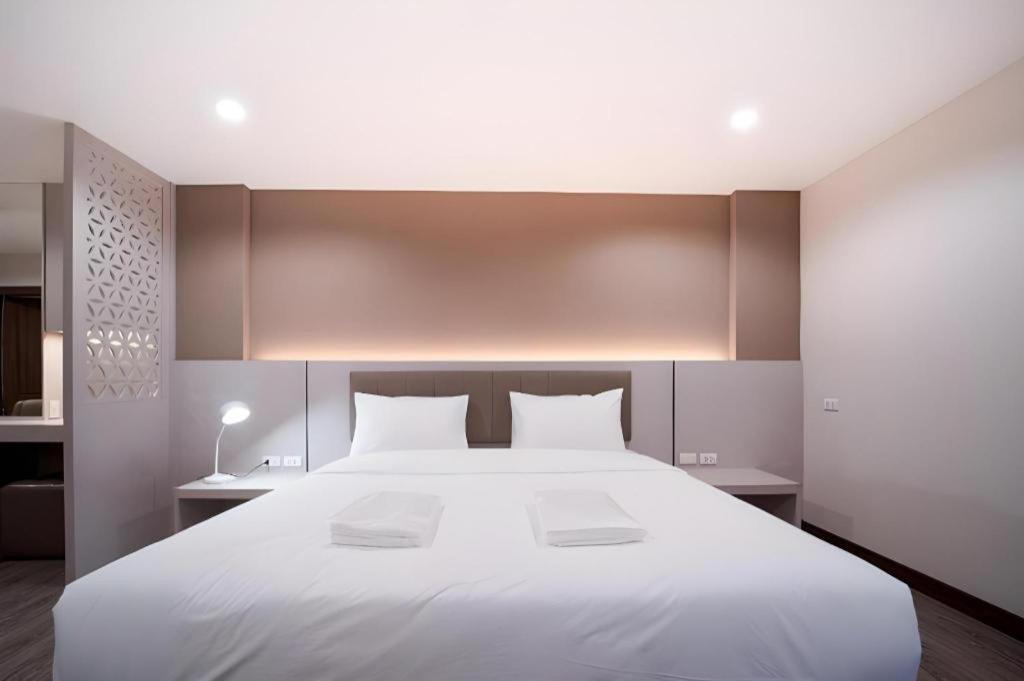 The Y House Otel Chiang Mai Dış mekan fotoğraf