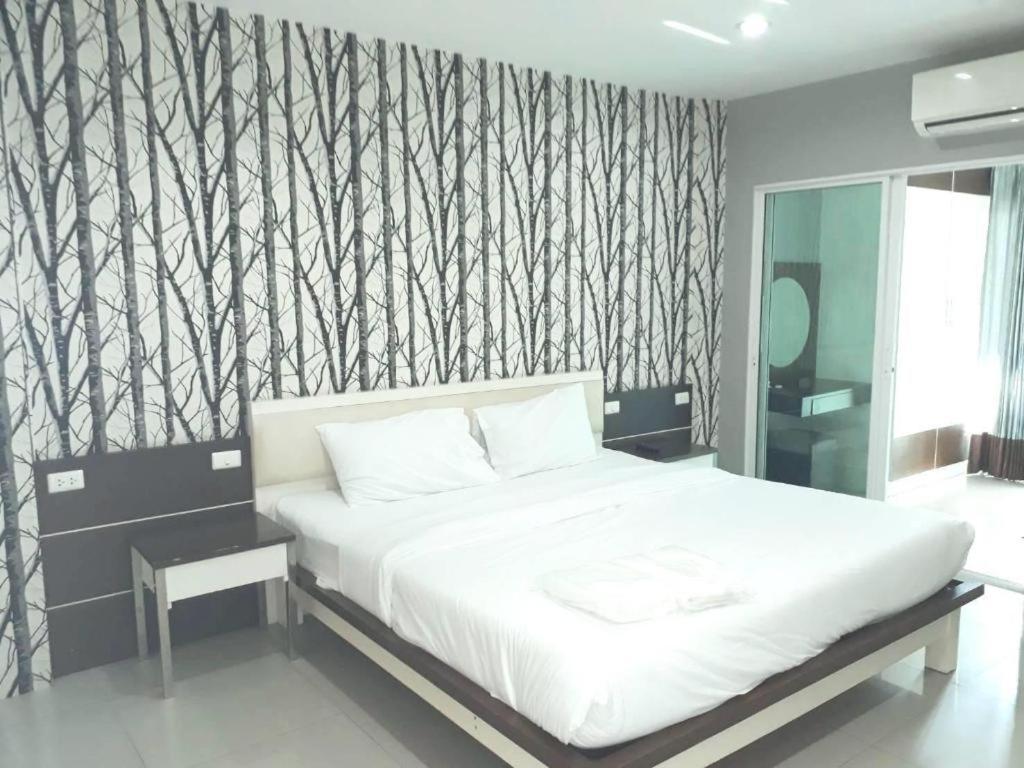 The Y House Otel Chiang Mai Dış mekan fotoğraf