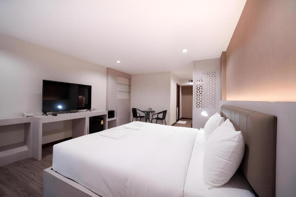 The Y House Otel Chiang Mai Dış mekan fotoğraf