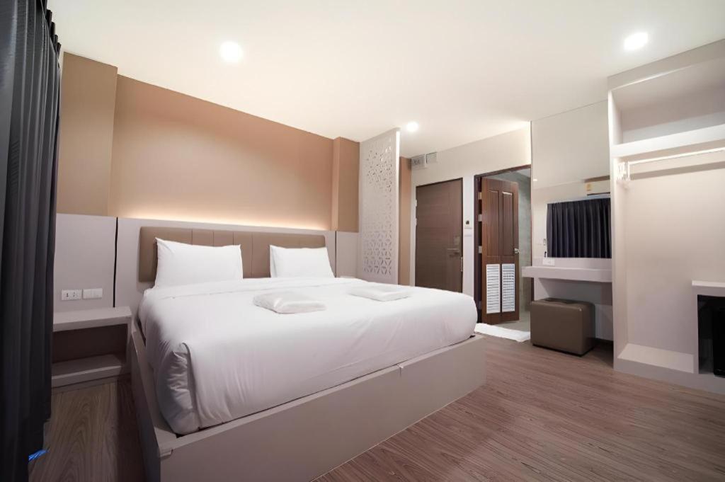 The Y House Otel Chiang Mai Dış mekan fotoğraf